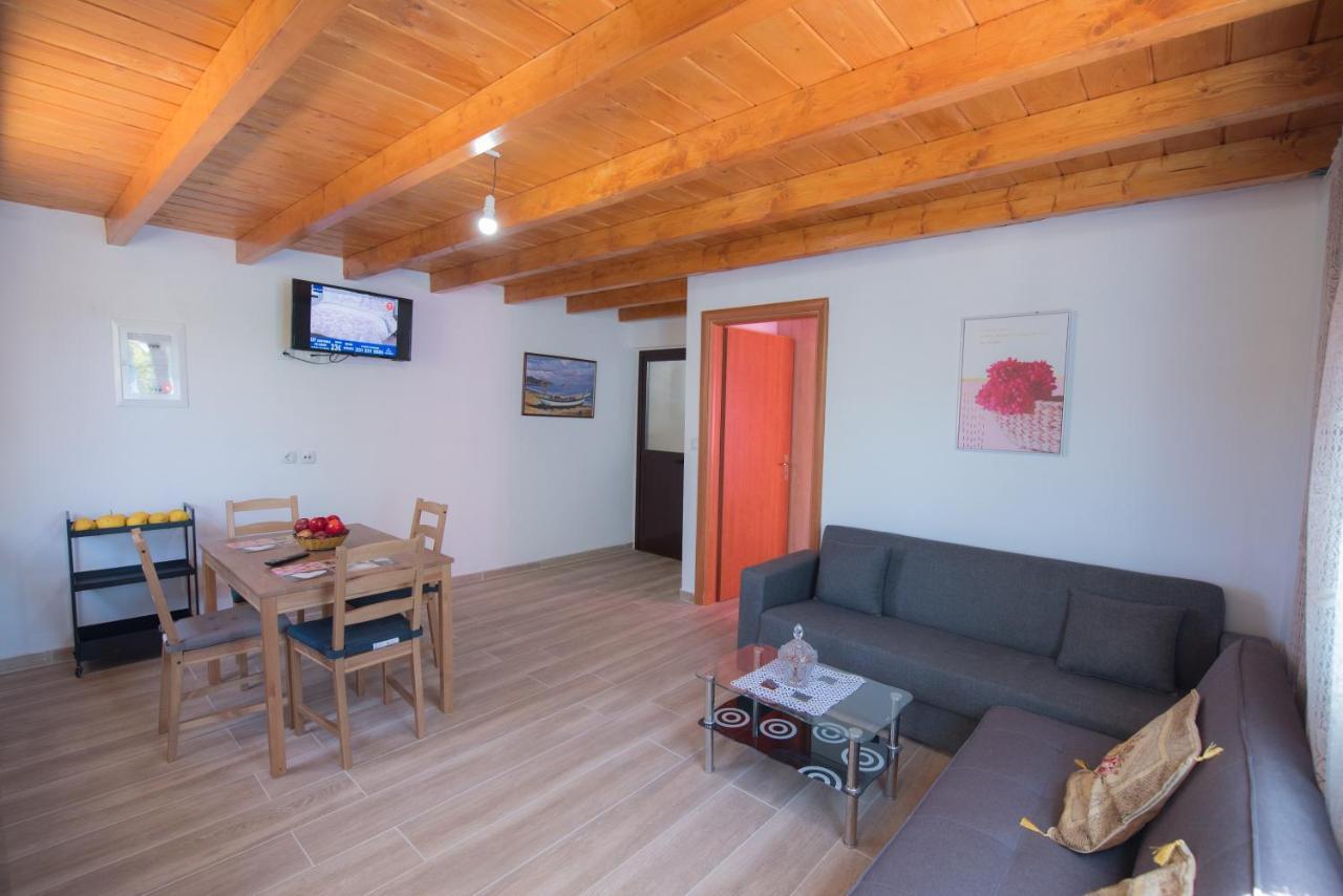 Basil & Guest House Lazarata Luaran gambar